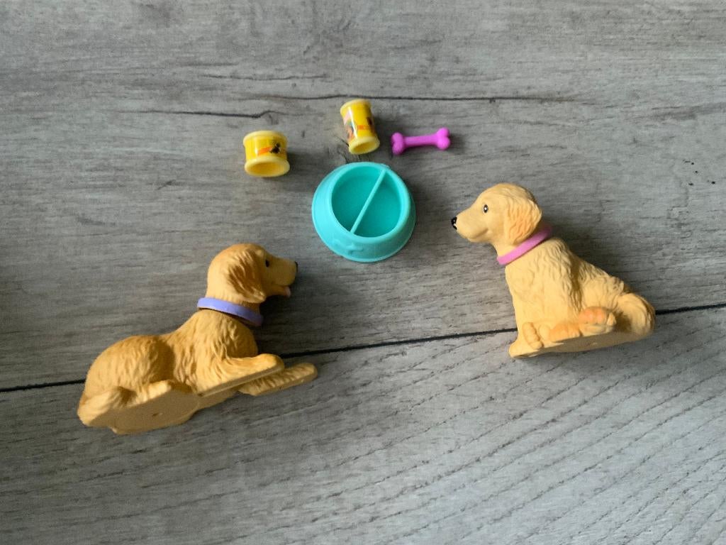 1991 Barbie Bobbin Bow-wows Golden Retriever pups set, Ophalen of Verzenden, Zo goed als nieuw, Accessoires