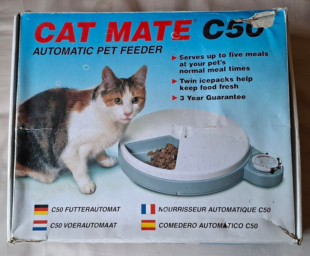 Cat Mate, voederautomaat voor uw kat., Dieren en Toebehoren, Kattenvoerbakken en Drinkbakken, Ophalen