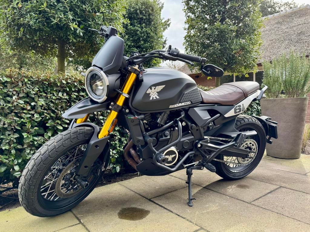 Moto Morini Seiemezzo SCR