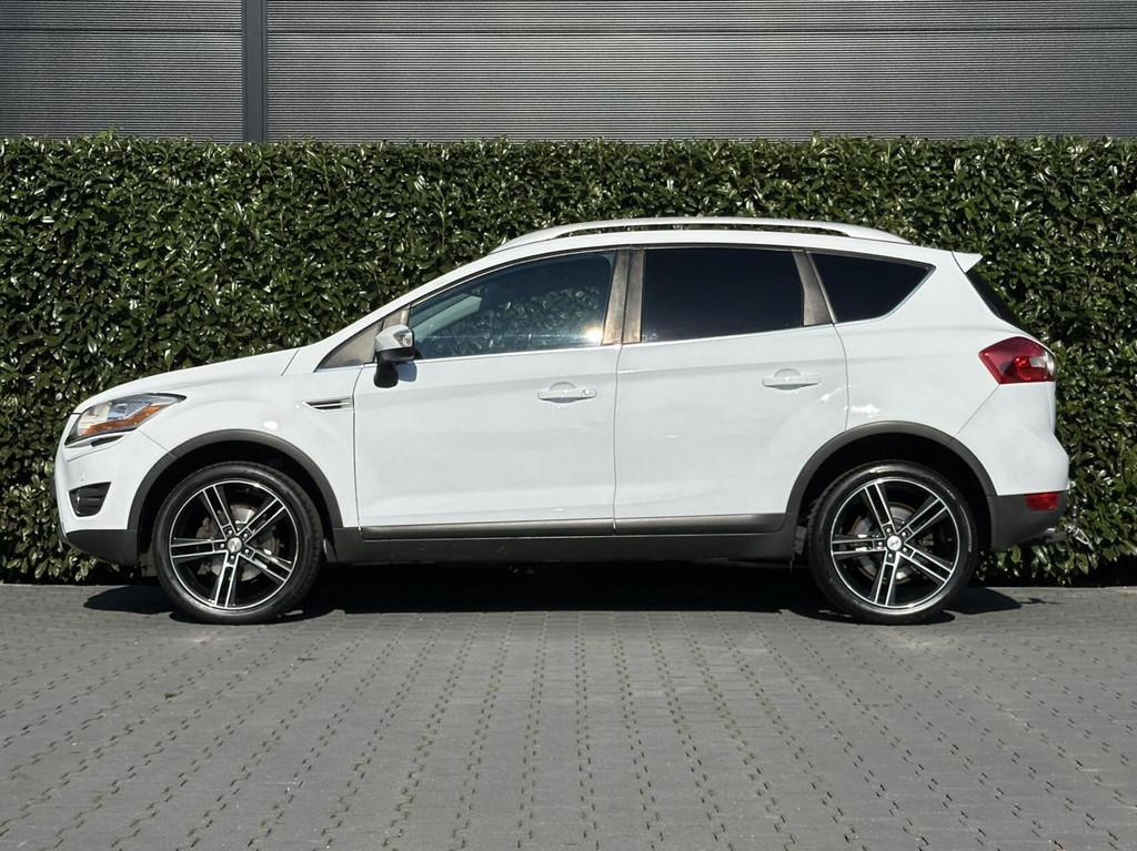 Ford Kuga 2.5 20V Titanium AUTOMAAT, CRUISE CONTROL, CLIMATE, Automaat, Euro 5, Gebruikt, 10 km/l