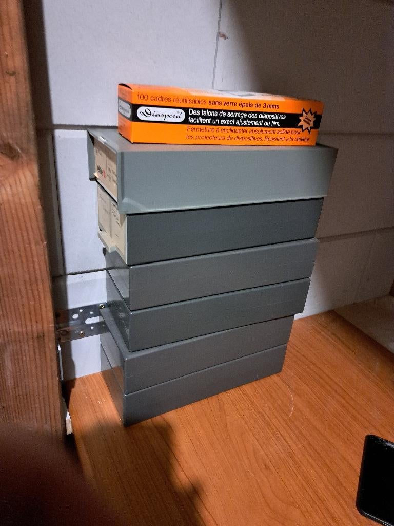 6 Dia dozen, Ophalen, Zo goed als nieuw