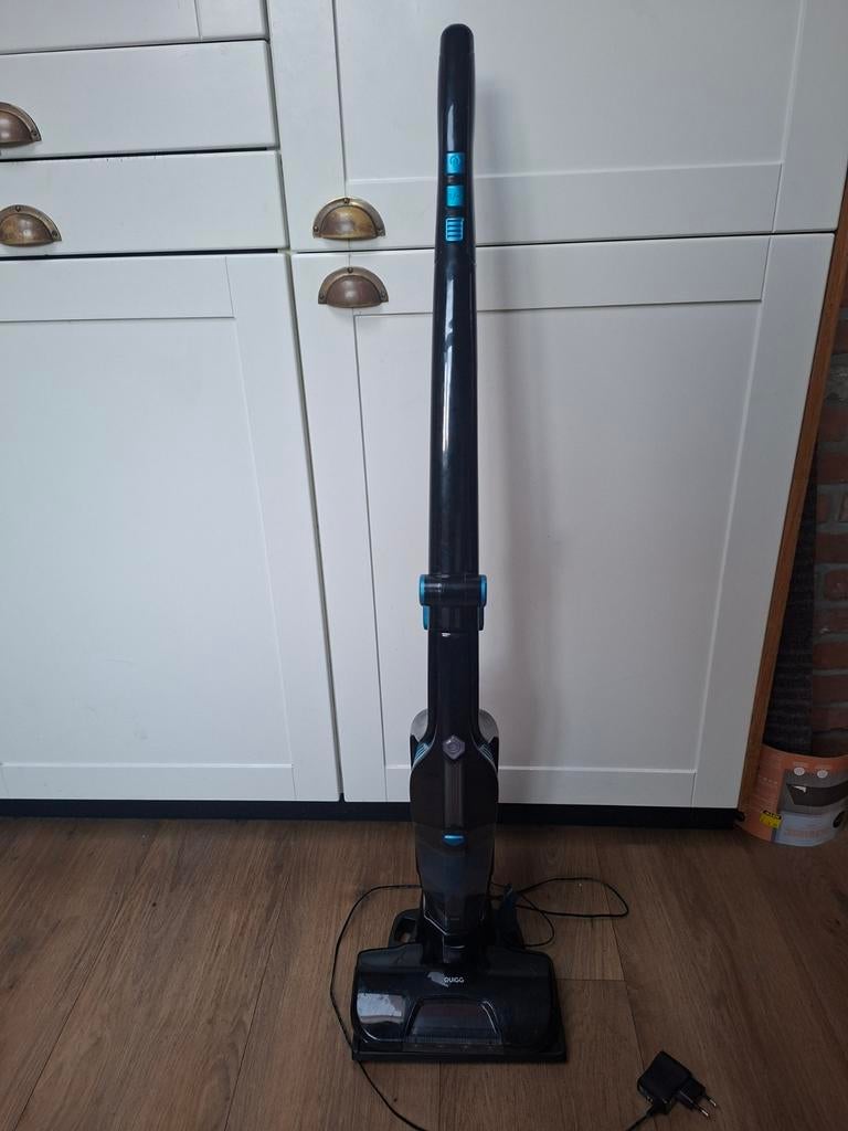 Quigg  snoerloze 2 in 1 stofzuiger MD 18418 kruimeldief, Witgoed en Apparatuur, Stofzuigers, Gebruikt, Overige typen, Reservoir