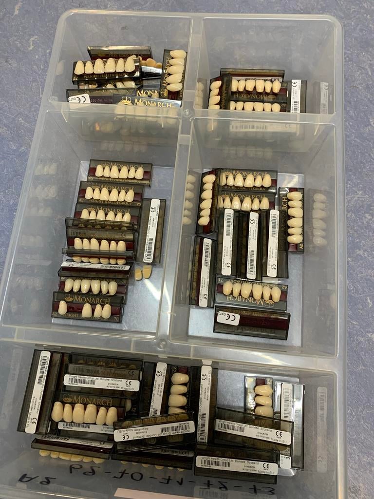 Tanden/kiezen gebitsprothese - tandtechniek - prothetiek, Ophalen of Verzenden