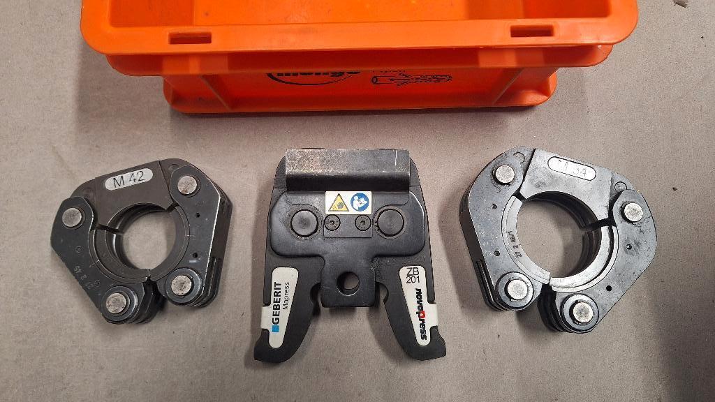 Geberit Mapress M-press Xpress! perskettingen M42 + M54, Tuin en Terras, ., Overige typen, Ophalen of Verzenden, Zo goed als nieuw