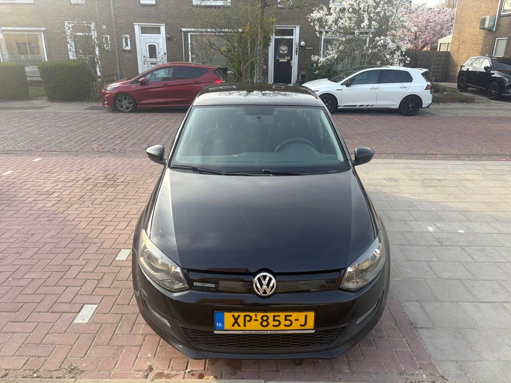 Volkswagen Polo 1.6 TDI 55KW 2010 Zwart, Auto's, Volkswagen, Voorwielaandrijving, 74 pk, 1057 kg, 4 cilinders