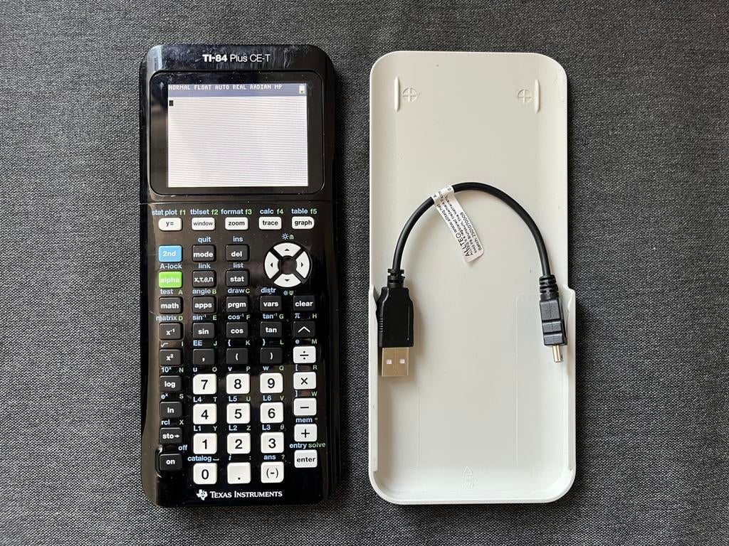 TI-84 Plus CE-T grafische rekenmachine, Diversen, Ophalen of Verzenden, Grafische rekenmachine, Zo goed als nieuw