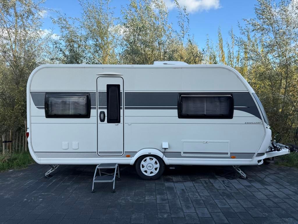 Hobby 495 ufe Excellent + dakairco, aut mover, Isabella tent, Schokbreker, Rondzit, Hobby, Particulier