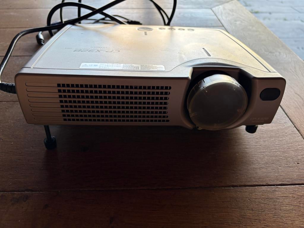 Hitachi beamer, Audio, Tv en Foto, Beamers, Ophalen of Verzenden, Gebruikt, Overige resoluties
