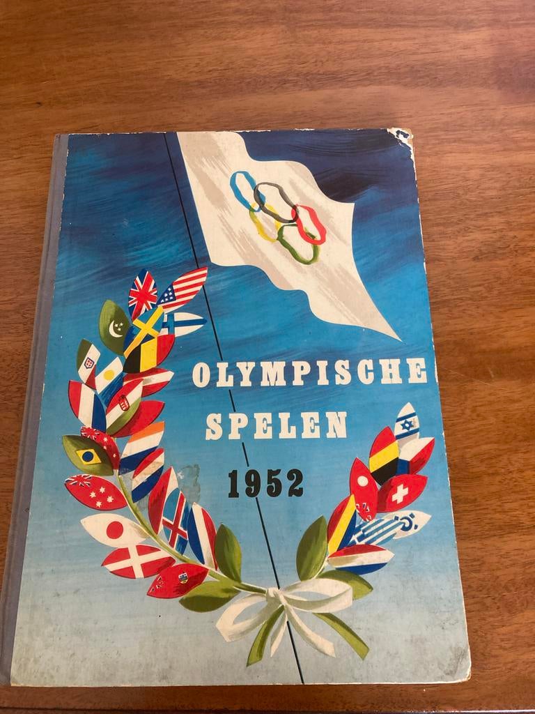 Olympische Spelen 1952 Boek - Helsinki, Boeken, Ophalen of Verzenden, Gelezen, Overige sporten