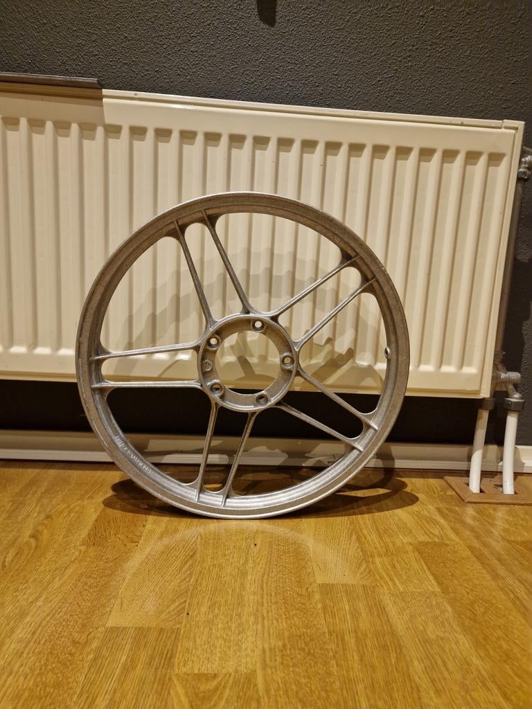 Puch 16 inch sterwiel (gestraald), Ophalen of Verzenden, Overige typen