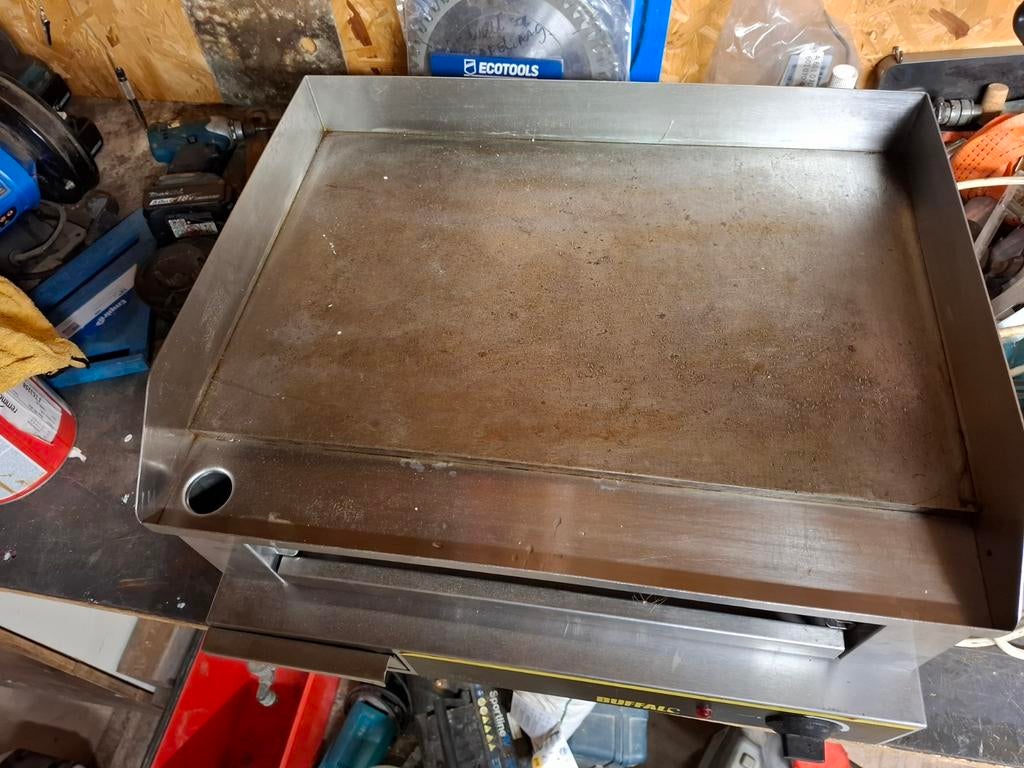 Rvs grill bak plaat op stroom merk buffalo, Ophalen, A, A, A