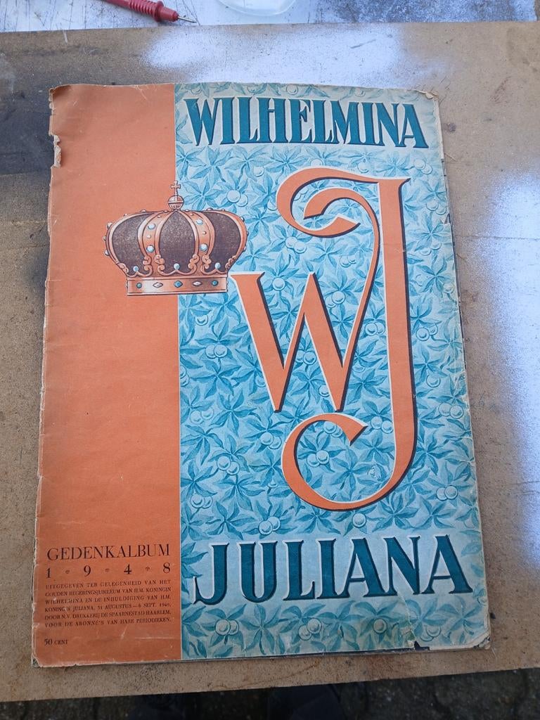 Gedenk album 1948, Gebruikt, Ophalen of Verzenden, N, Tijdschrift of Boek