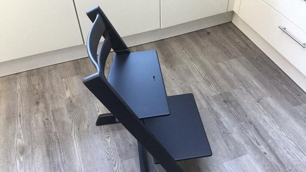 Stokke tripp trapp nieuw model, Ophalen, Zo goed als nieuw, Meegroeistoel