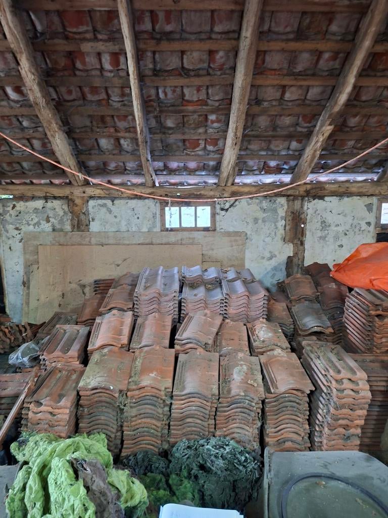 Gratis diverse soorten dakpannen, Ophalen, Gebruikt, Steen of Klei, 15 m² of meer