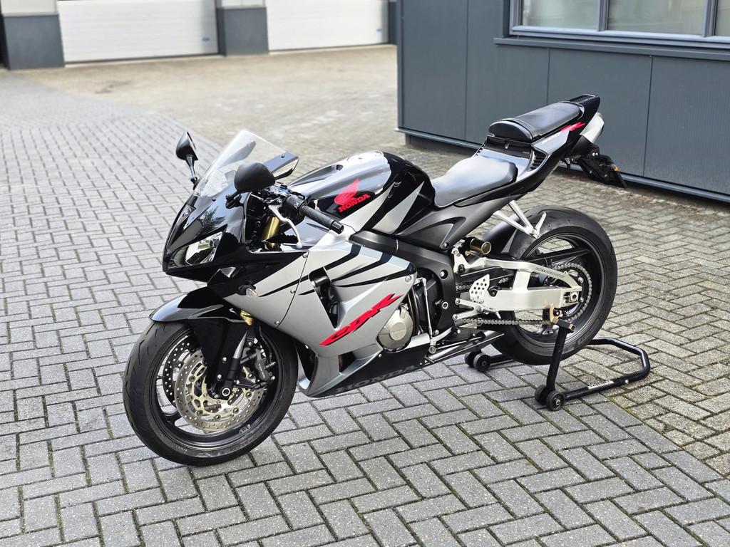 Honda Sport CBR 600RR, Bedrijf, Super Sport, Meer dan 35 kW, 599 cc