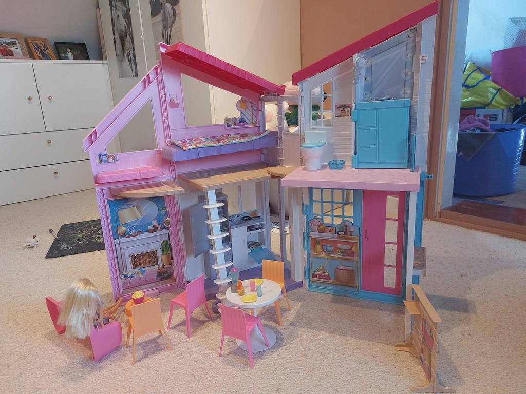 Barbie Droomhuis - Zo goed als nieuw en compleet!, Ophalen, Zo goed als nieuw, Meisje