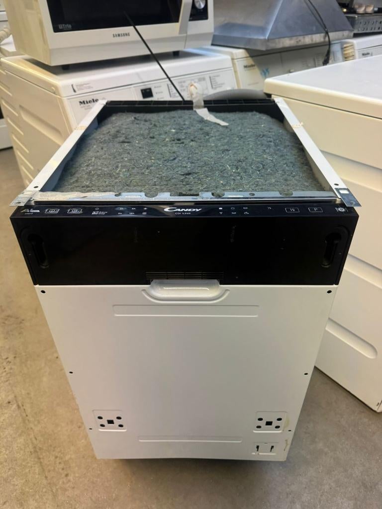 Candy Vaatwasser 45 cm smal volledig geintegreed, Gebruikt, Energieklasse A of zuiniger, Ophalen of Verzenden, Inbouw