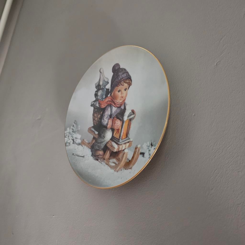Te koop 9 bordjes van Hummel, Ophalen