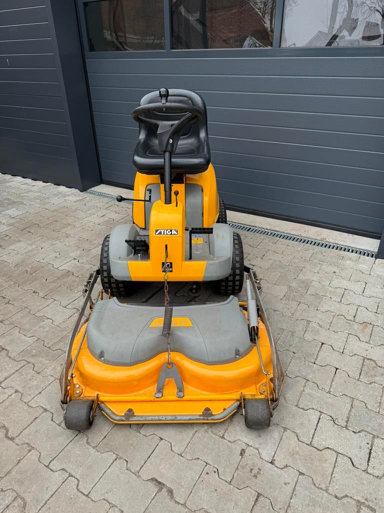 Stiga villa 14 HST Hydrostaat 95CM combimulch, Ophalen, Gebruikt, Mulchfunctie, 90 tot 120 cm