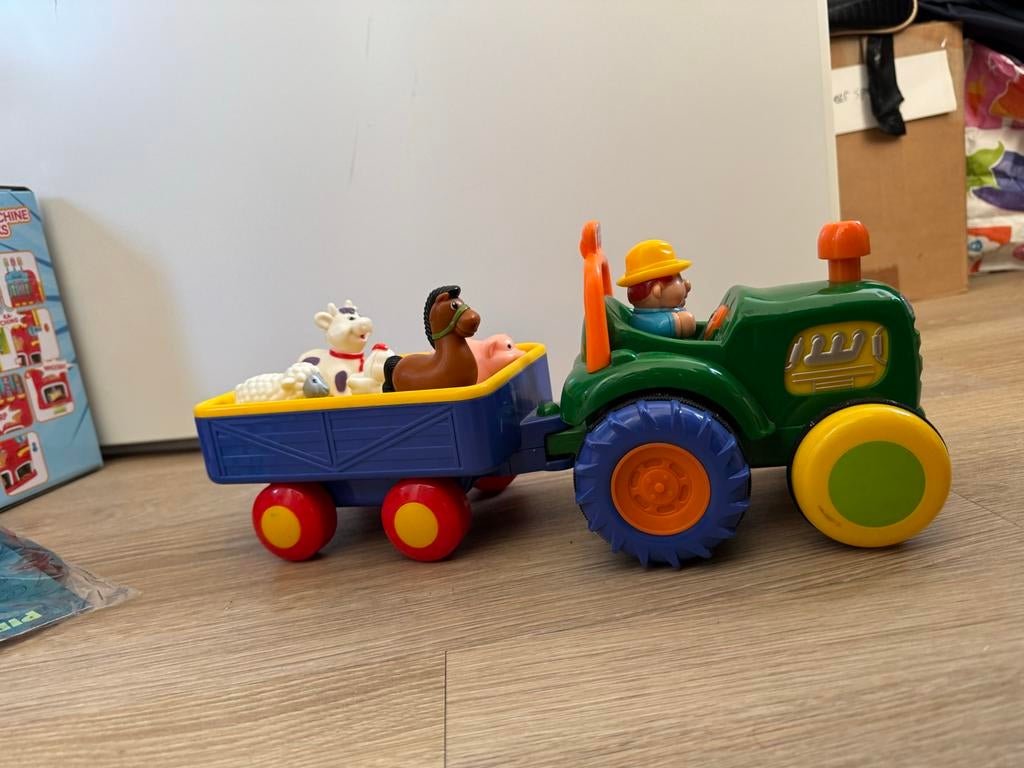 Big Steps Tractor met Aanhanger - Old MacDonald, Ophalen, Zo goed als nieuw, Jongen of Meisje