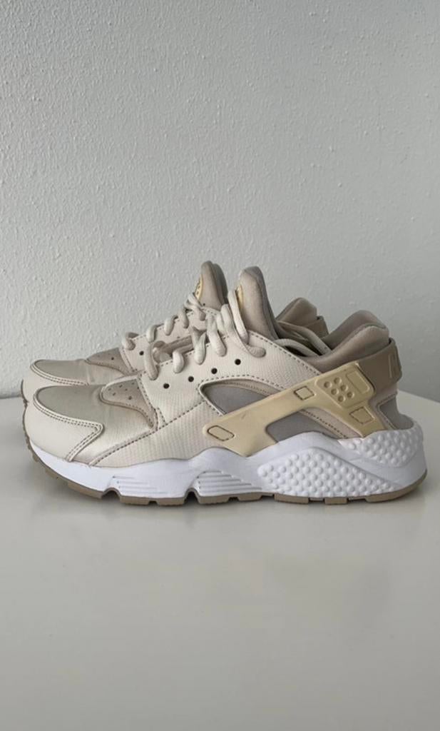 Air Huarache nike, Ophalen of Verzenden, Zo goed als nieuw