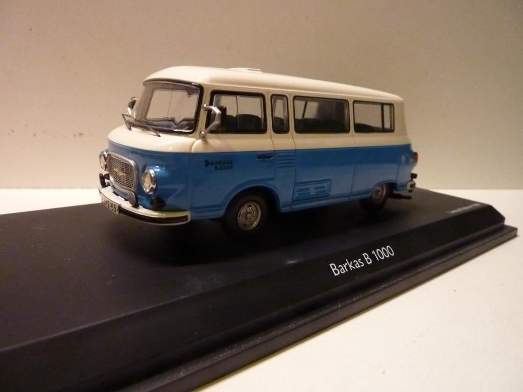 Barkas B1000  ''  Schuco '', Ophalen of Verzenden, Zo goed als nieuw, Auto, Schuco
