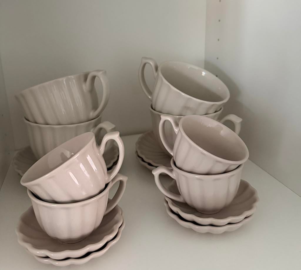 H&M Home Porseleinen Servies, Huis en Inrichting, Keuken | Servies, Ophalen, Nieuw, Effen, Kop(pen) en/of Schotel(s)