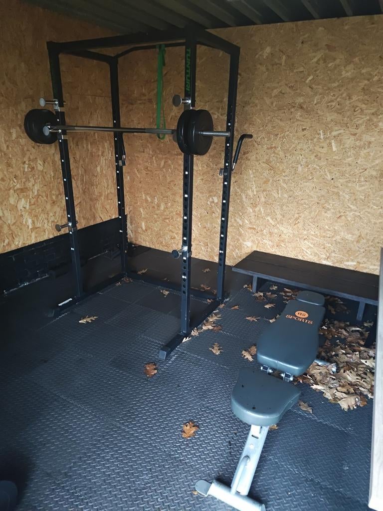 Complete gym te koop, Sport en Fitness, Fitnessapparatuur, Ophalen, Krachtstation
