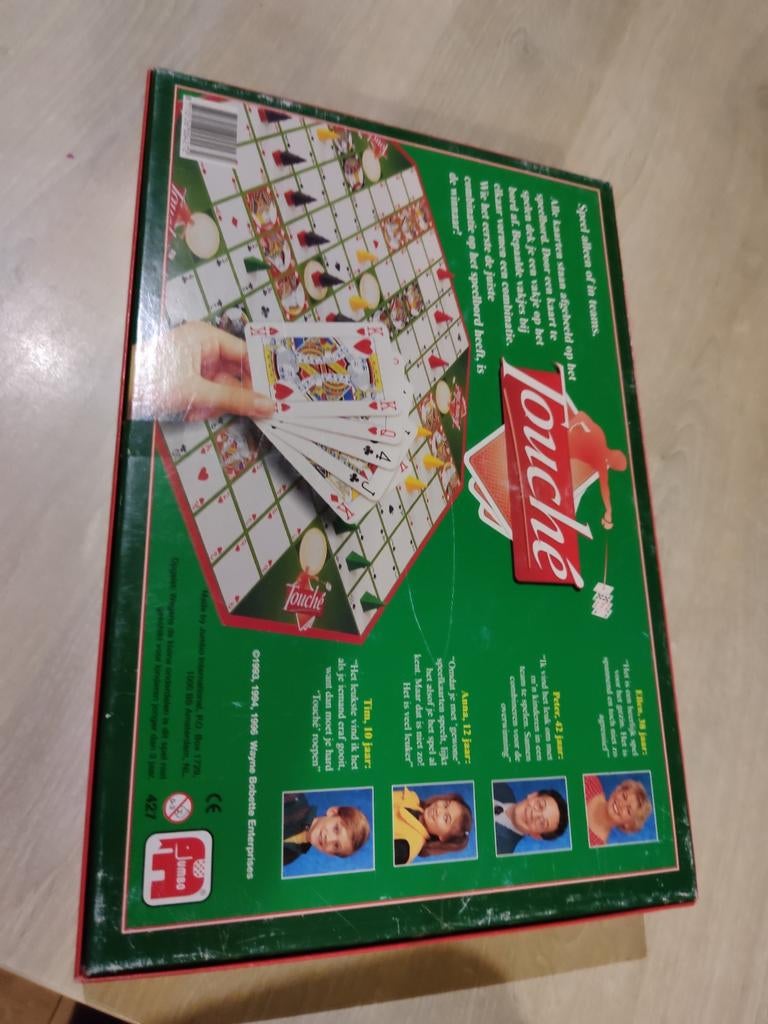 Touche! Bordspel - Leuk en uitdagend!, Hobby en Vrije tijd, Gezelschapsspellen | Bordspellen, Gebruikt, Elephant Enterprises, Vijf spelers of meer