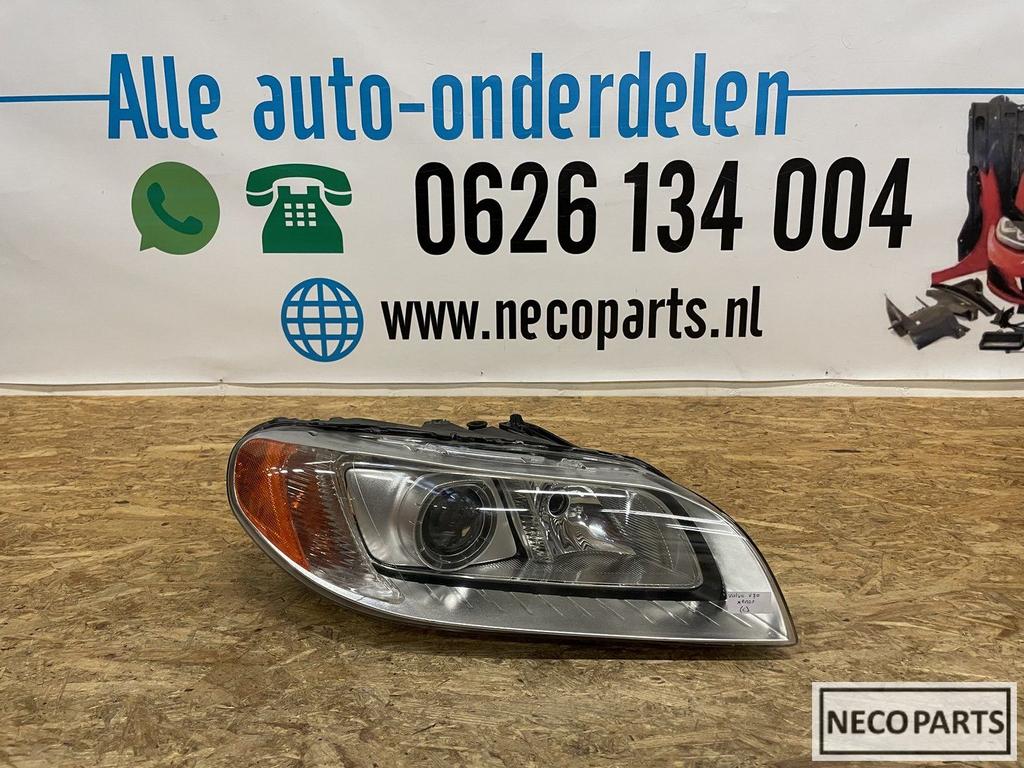 VOLVO V70 XENON KOPLAMP RECHTS ORIGINEEL 31214348, Auto-onderdelen