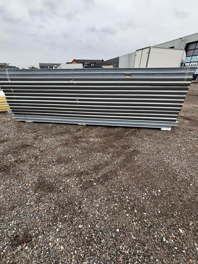 Te koop sandwich panelen 4 cm dik, Ophalen of Verzenden, Nieuw, Overige materialen, 20 tot 50 mm