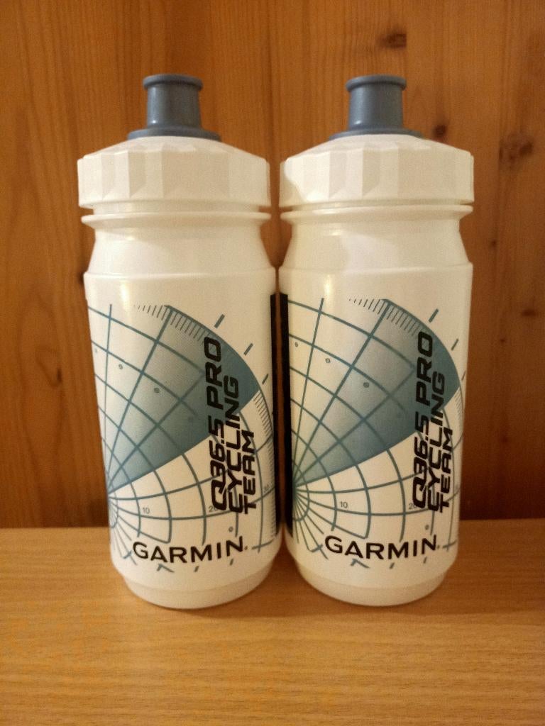 2 bidons Q36.5 Pro Cycling Team, Ophalen of Verzenden, Zo goed als nieuw, Overige typen