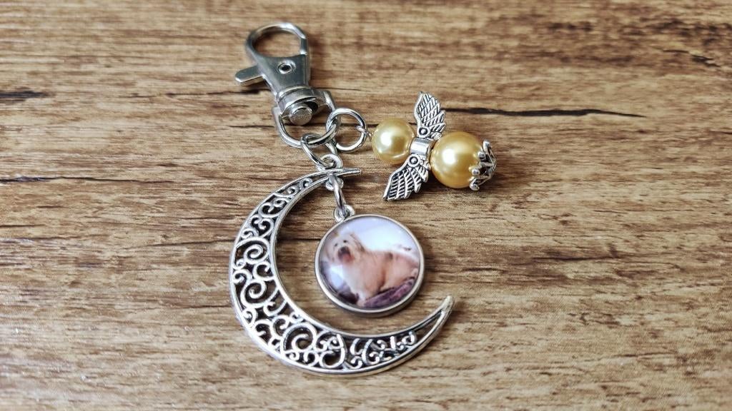 Sleutelhanger Briard Halve maan Puppy beschermengeltje, Verzamelen, Sleutelhangers, Nieuw, Dier of Natuur, Verzenden