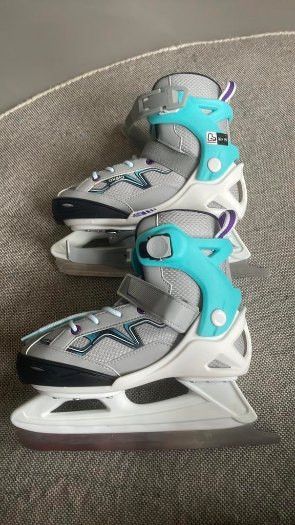 Oxelo schaatsen kind maat 32-35 verstelbaar nieuwstaat, Ophalen of Verzenden, Zo goed als nieuw, IJshockeyschaatsen, Overige merken