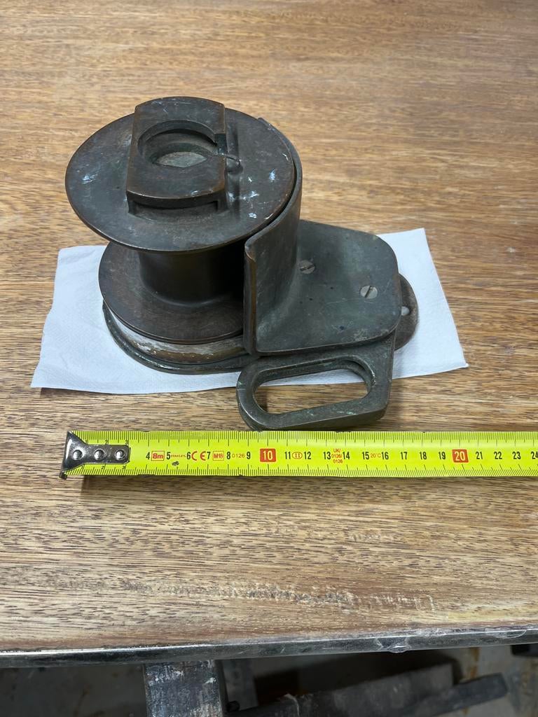 Zwaardlier. Val lier. Met vrijloop, Ophalen of Verzenden, Gebruikt, Ankeren en Afmeren, Zeilboot of Motorboot