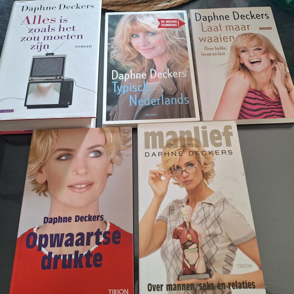 5 x Daphne Dekkers (pakket), Ophalen of Verzenden, Zo goed als nieuw