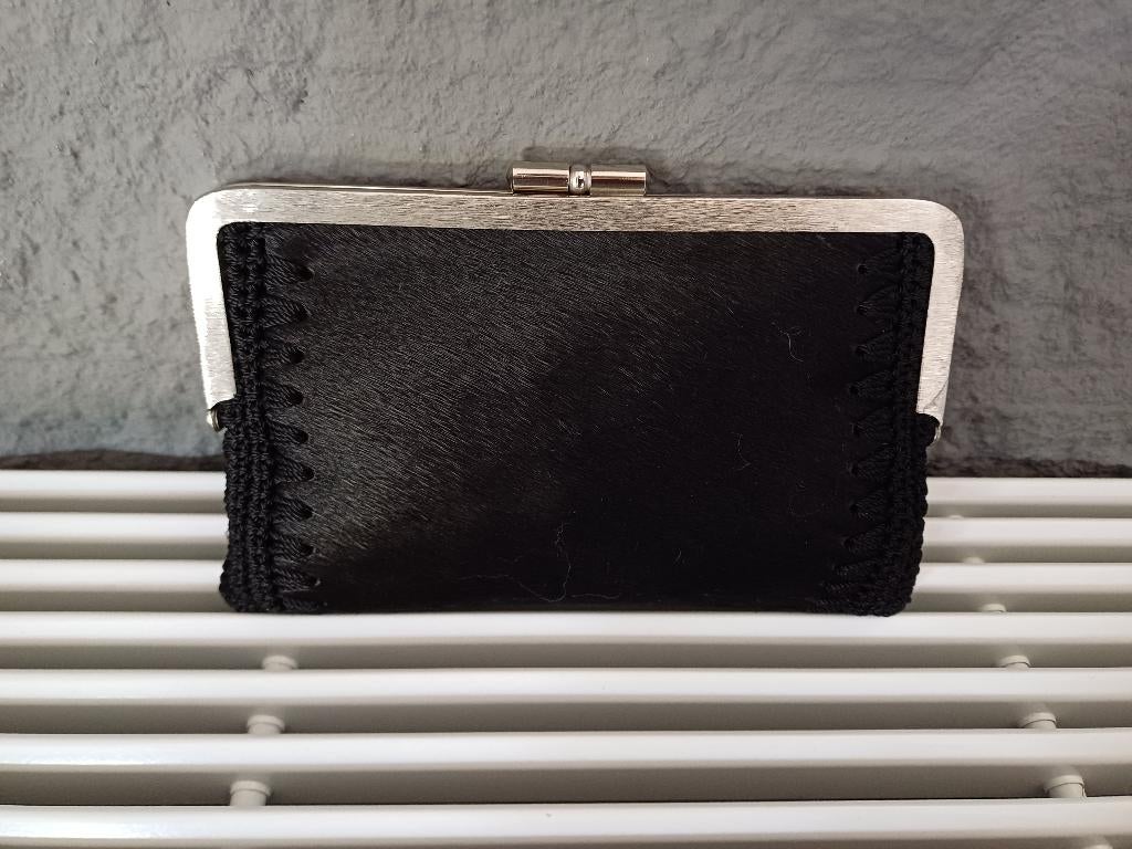 TASJE ZWART LEER KNIP OF BEUGELTAS Z.G.A.N., Ophalen of Verzenden, Zo goed als nieuw, Zwart, Schoudertasje