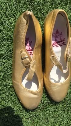 Gouden schoentjes met hak - Maat 31, Ophalen, Gebruikt, Meisje, Schoenen