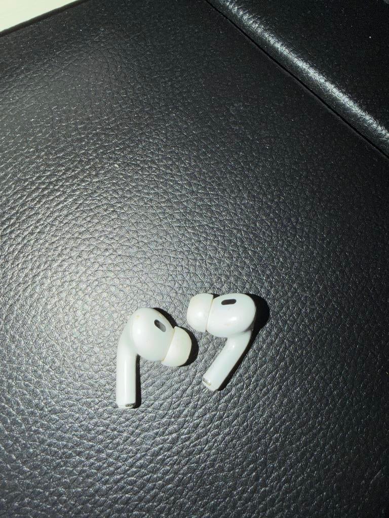 Airpods 2 pro oortjes ORGINEEL, Ophalen of Verzenden, Zo goed als nieuw