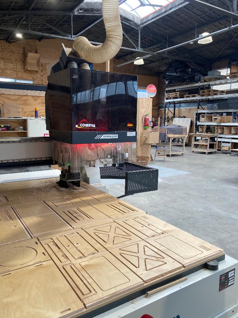 CNC freeswerk, Ophalen, Overige soorten, Nieuw, Comeva