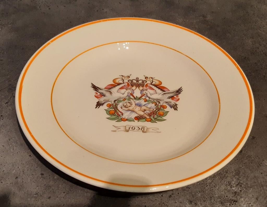 geboortebord Beatrix 1938, Ophalen of Verzenden, Gebruikt, Nederland, Servies