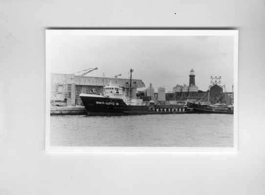 scheepvaart-foto-SMIT-LLOYD-18-IJMUIDEN, Verzamelen, Ophalen of Verzenden, Zo goed als nieuw, Boek of Tijdschrift