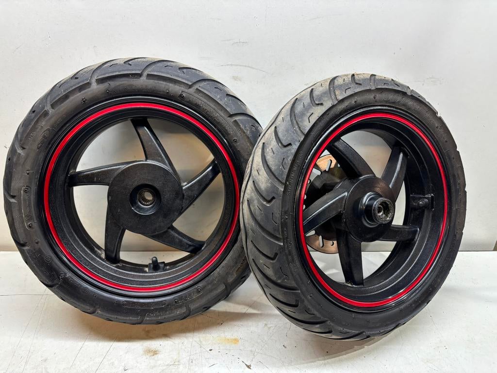 Veel onderdelen Sym Fiddle 2 euro4 2020 snor 4k gedraaid, Gebruikt, Nx Scooterparts, SYM, Sym