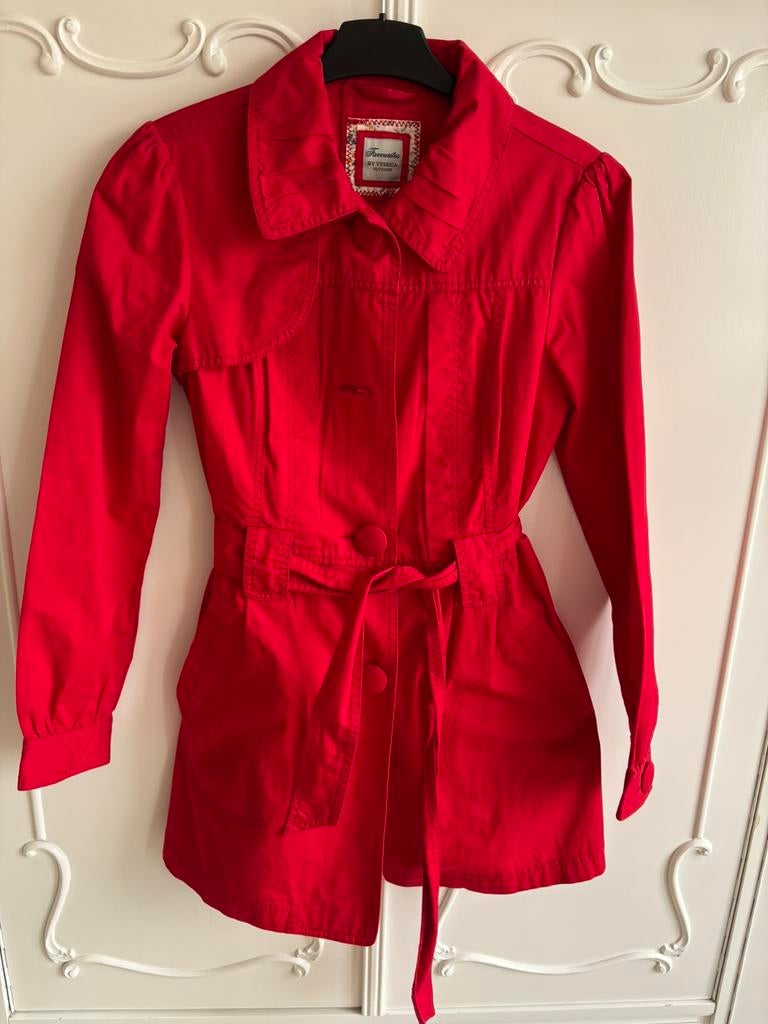 Nieuw rood trenchcoat jas maat 36 S, Ophalen of Verzenden, Nieuw, Maat 36 (S), Rood