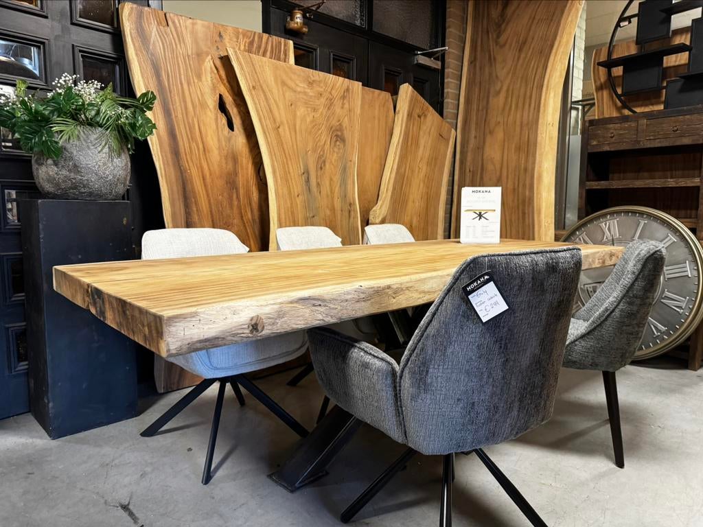 Suar boomstam eettafel massief uit een stuk voorraad, Ophalen of Verzenden