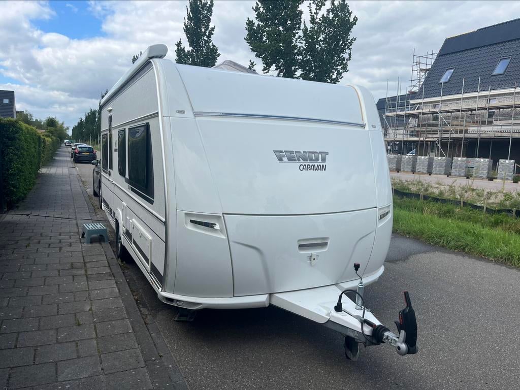 Fendt diamant 560 sg, Caravans en Kamperen, Caravans, Rondzit, Particulier, 1500 - 2000 kg, 2 aparte bedden