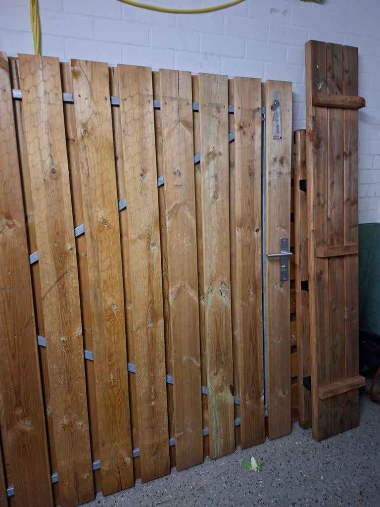 Schuttingdeuren nieuw veel op voorraad  stalen frame, Nieuw, Ophalen of Verzenden, 200 cm of meer, 150 tot 200 cm