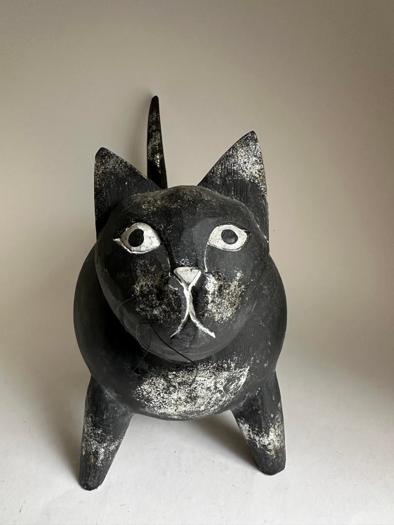 Houten beeld van een zwarte kat, Verzamelen, Beelden en Beeldjes, Ophalen of Verzenden, Zo goed als nieuw, Dier