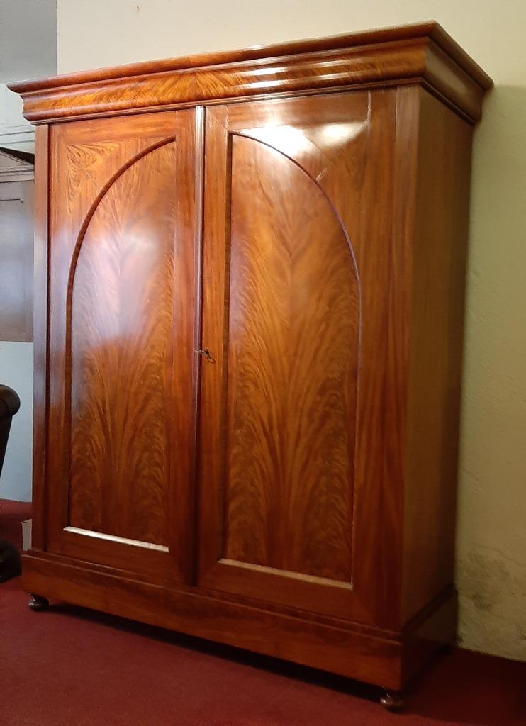 Antieke mahoniehouten biedermeier kast, Antiek en Kunst, Antiek | Meubels | Kasten, Ophalen of Verzenden