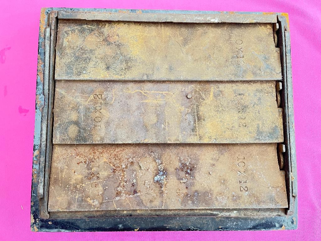 Oud ventilatie rooster, ontluchting, muurrooster,, Ophalen of Verzenden, Gebruikt